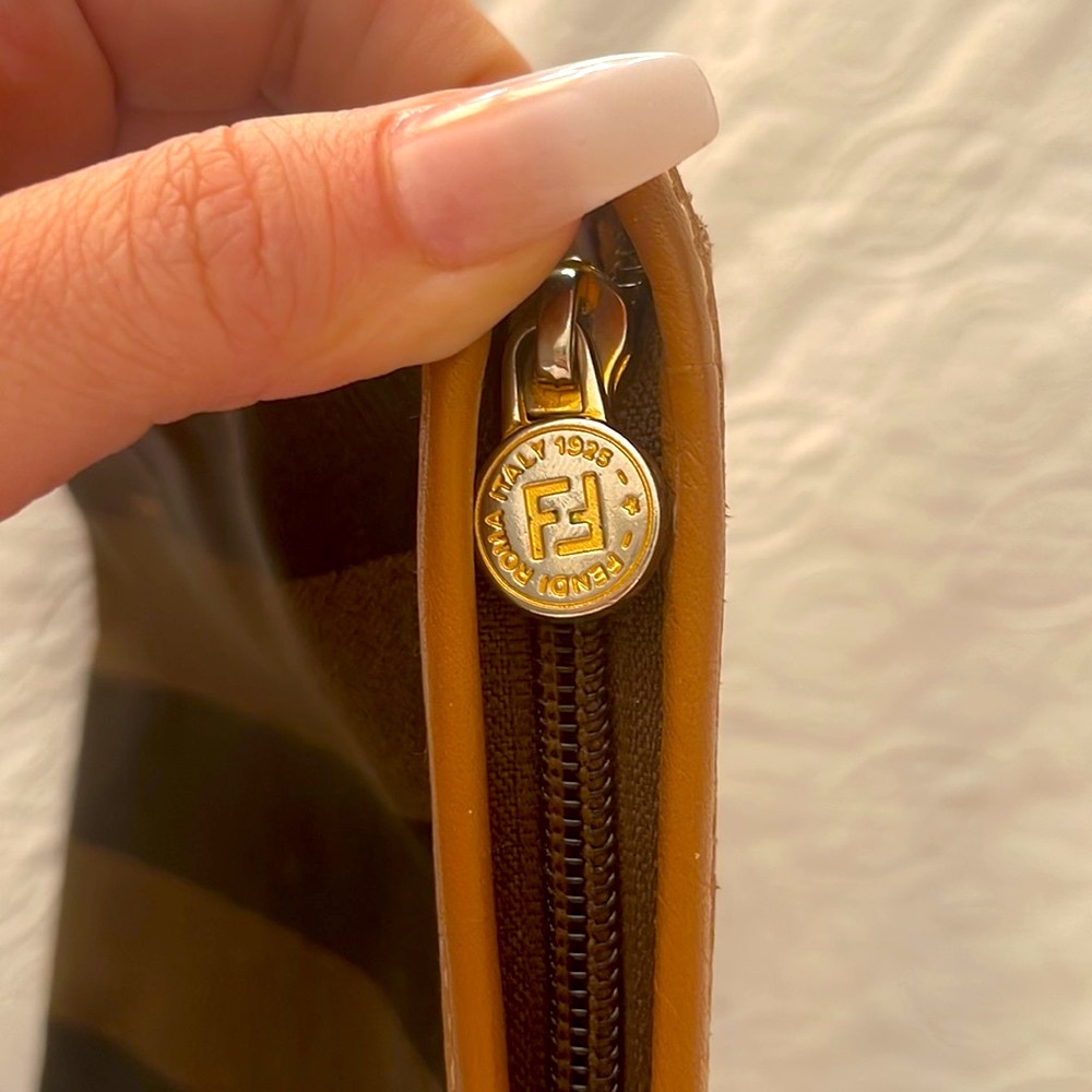Vintage Fendi Authentic Pequin Boston leather designer Clutch & travel handbag - Picture 7 of 7